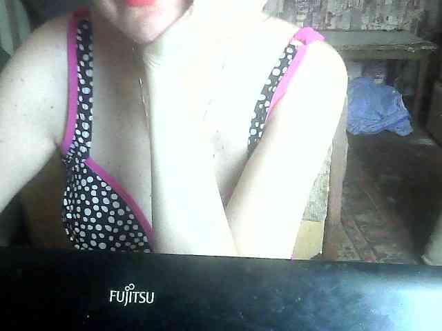LynnYana webcam