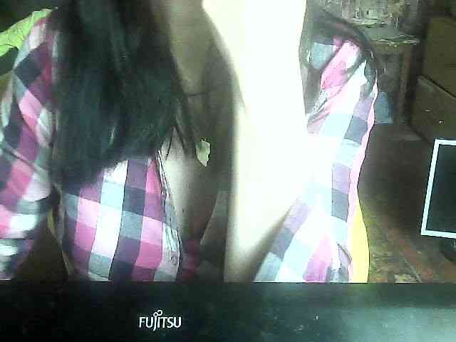 LynnYana webcam