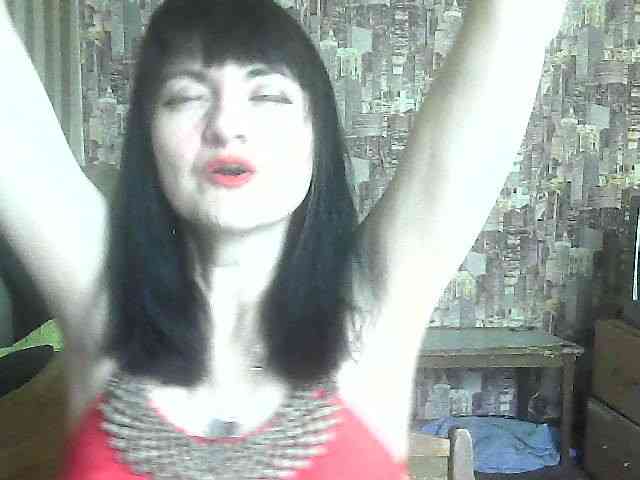 LynnYana webcam