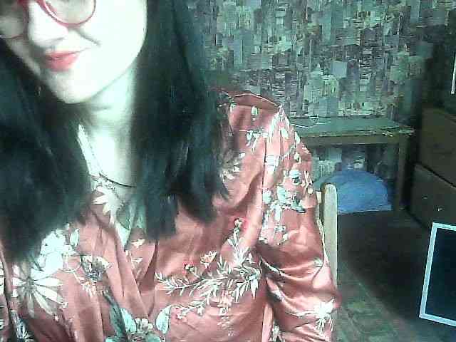 LynnYana webcam