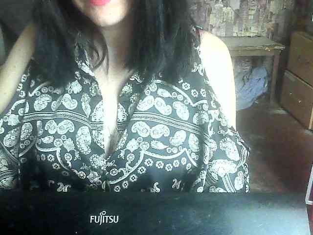 LynnYana webcam