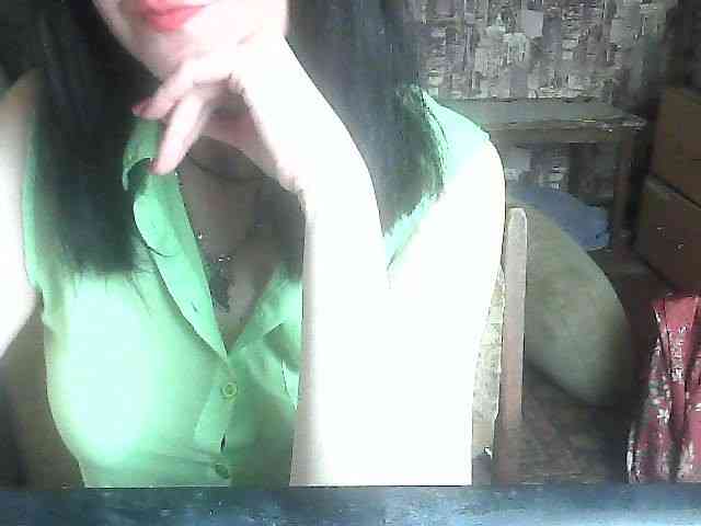 LynnYana webcam