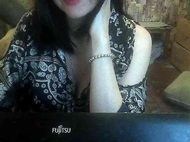 LynnYana webcam
