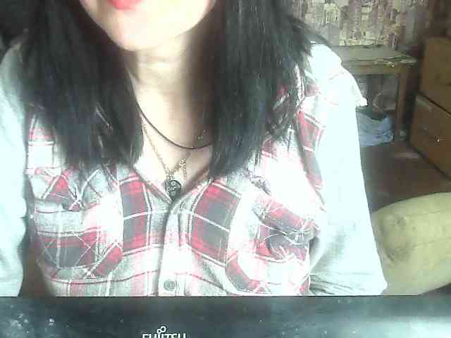 LynnYana webcam