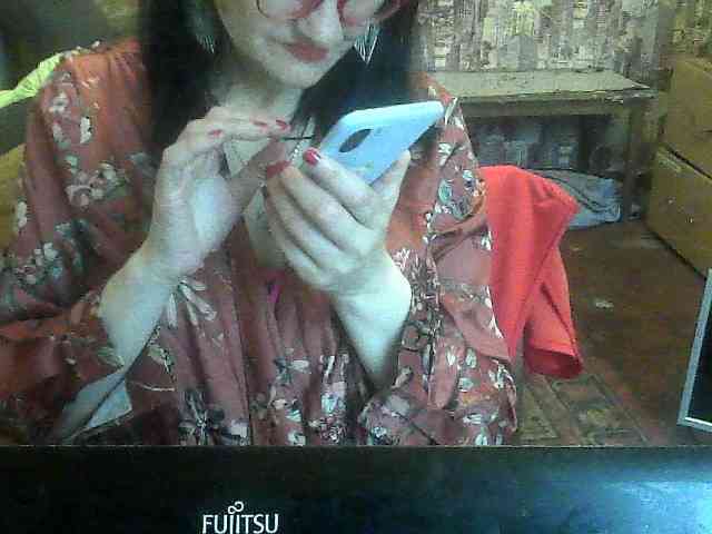 LynnYana webcam