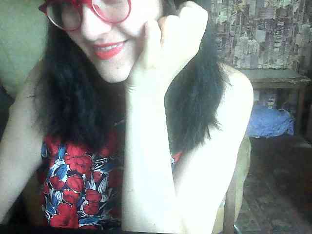 LynnYana webcam