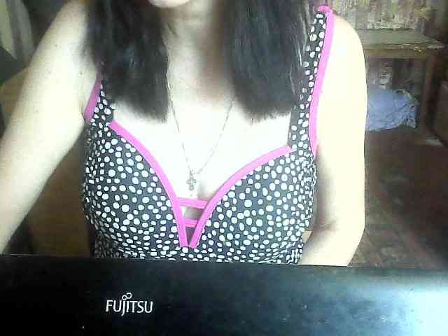 LynnYana webcam