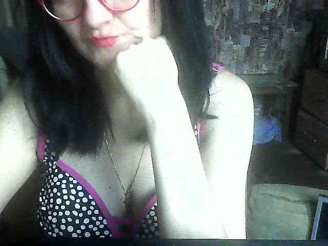 LynnYana webcam