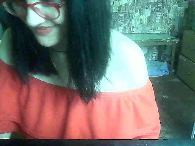 LynnYana webcam