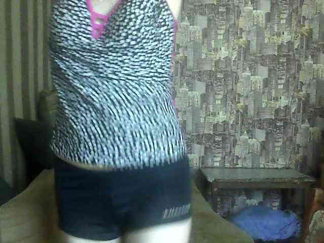 LynnYana webcam