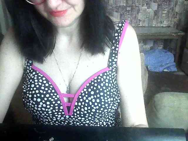 LynnYana webcam