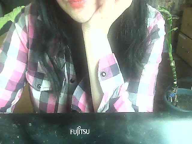 LynnYana webcam