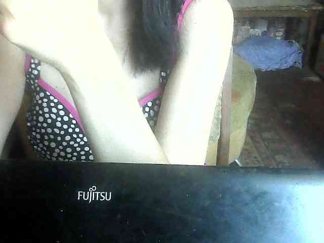 LynnYana webcam
