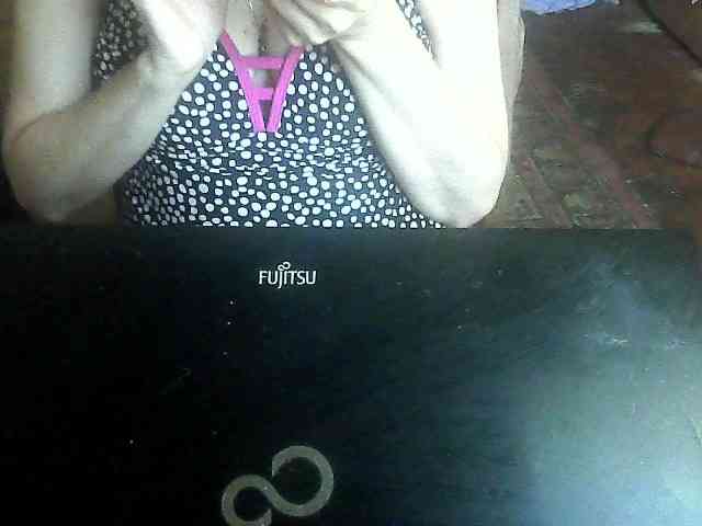 LynnYana webcam