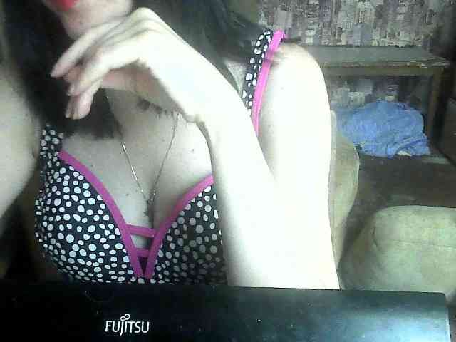 LynnYana webcam