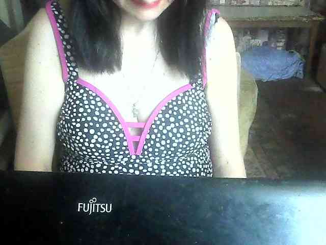 LynnYana webcam