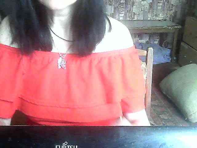 LynnYana webcam