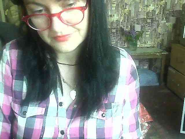 LynnYana webcam