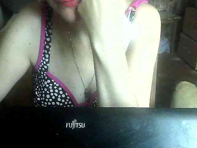 LynnYana webcam