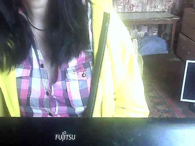 LynnYana webcam