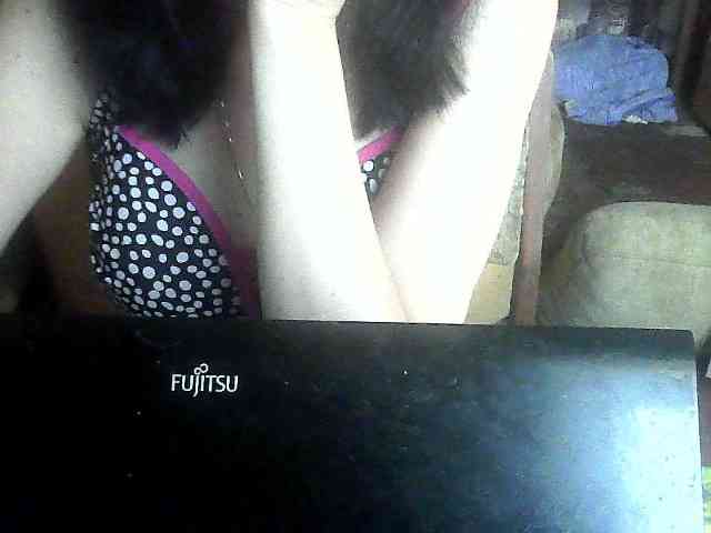 LynnYana webcam