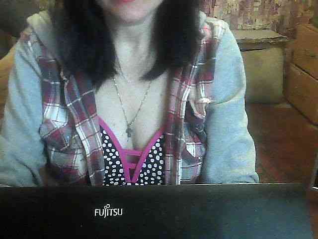 LynnYana webcam