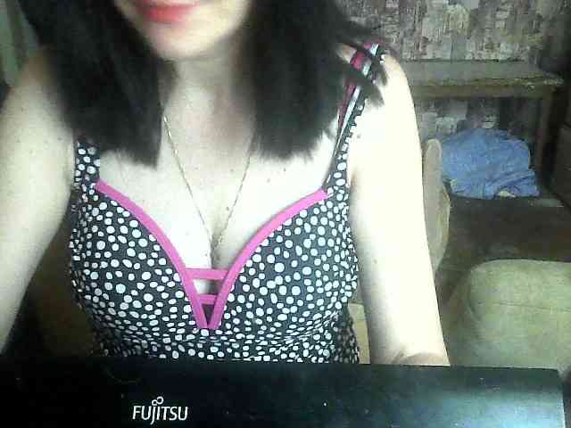 LynnYana webcam