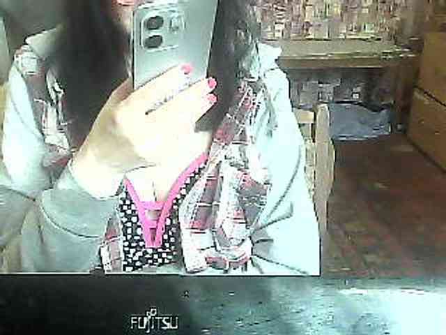 LynnYana webcam