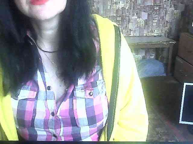 LynnYana webcam