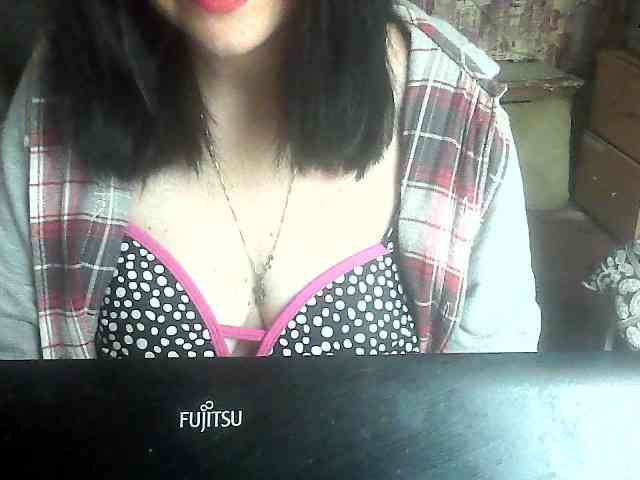 LynnYana webcam