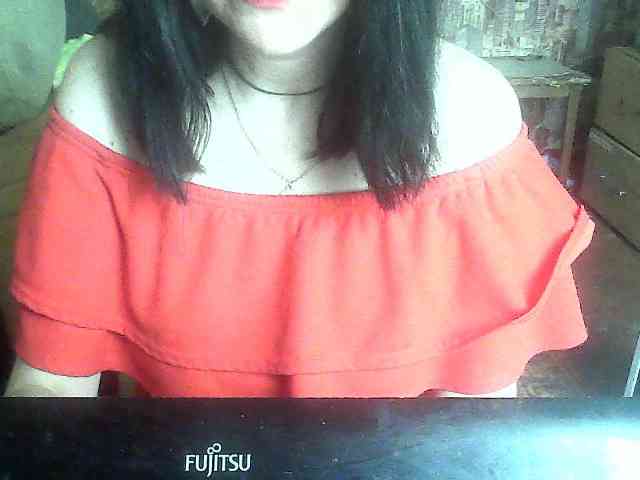 LynnYana webcam