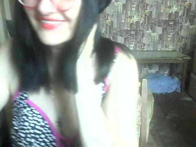 LynnYana webcam