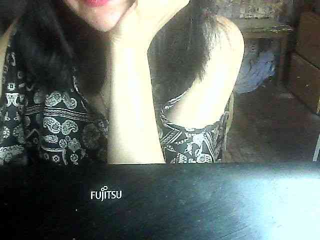 LynnYana webcam