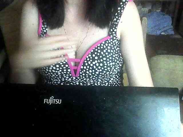 LynnYana webcam