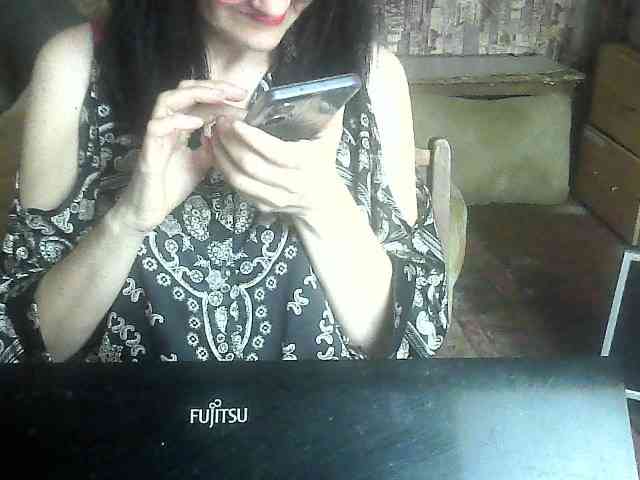 LynnYana webcam
