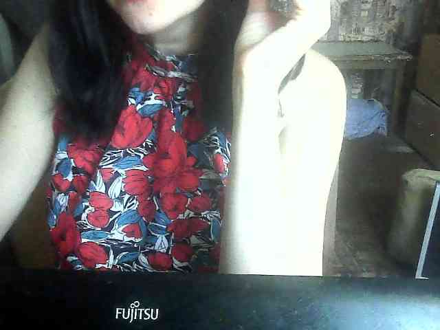 LynnYana webcam