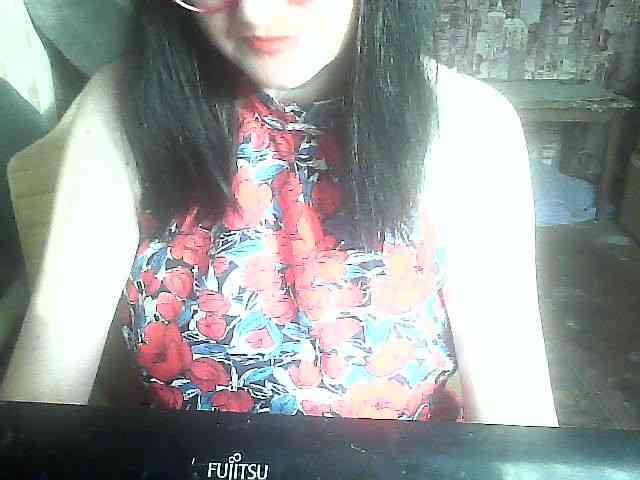 LynnYana webcam