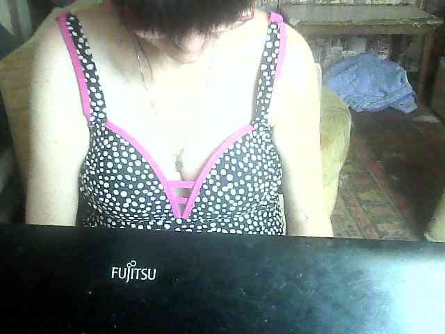 LynnYana webcam