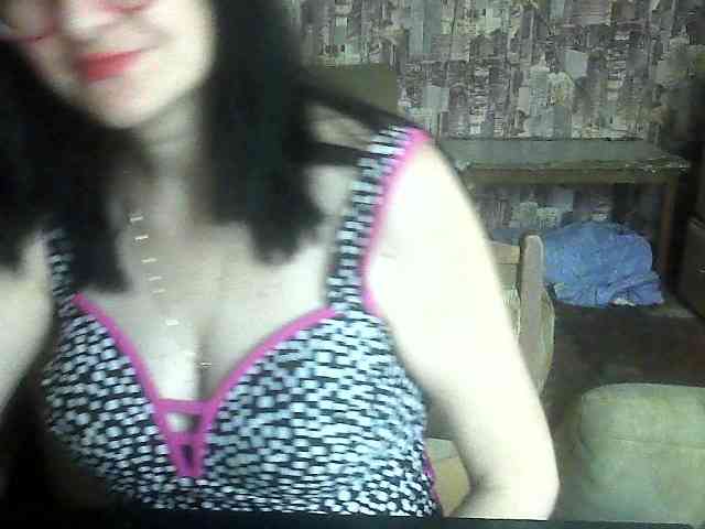 LynnYana webcam