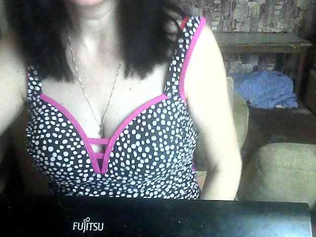 LynnYana webcam