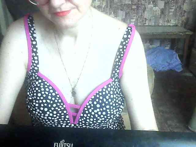 LynnYana webcam