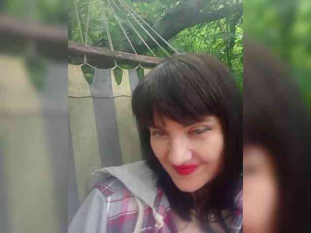 LynnYana webcam