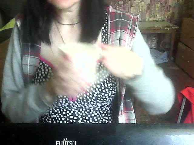 LynnYana webcam