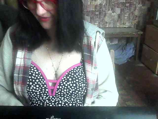 LynnYana webcam
