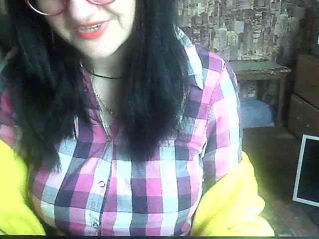 LynnYana webcam