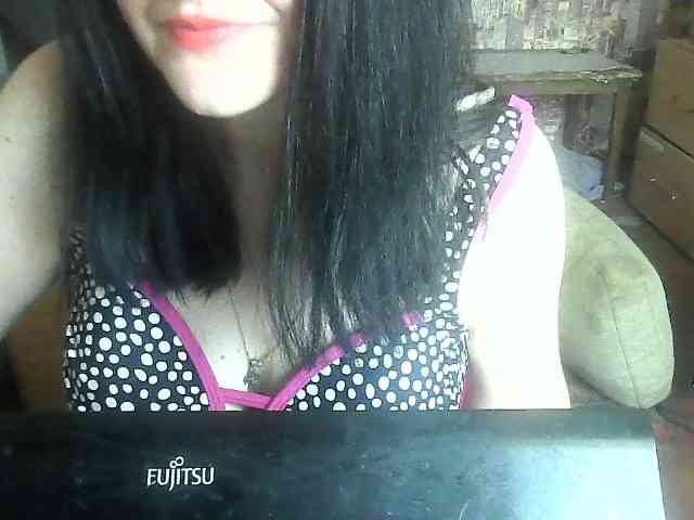 LynnYana webcam