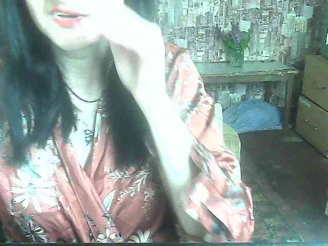 LynnYana webcam