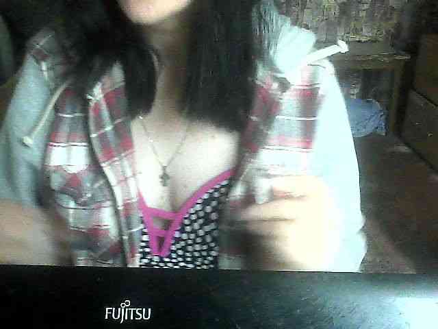 LynnYana webcam