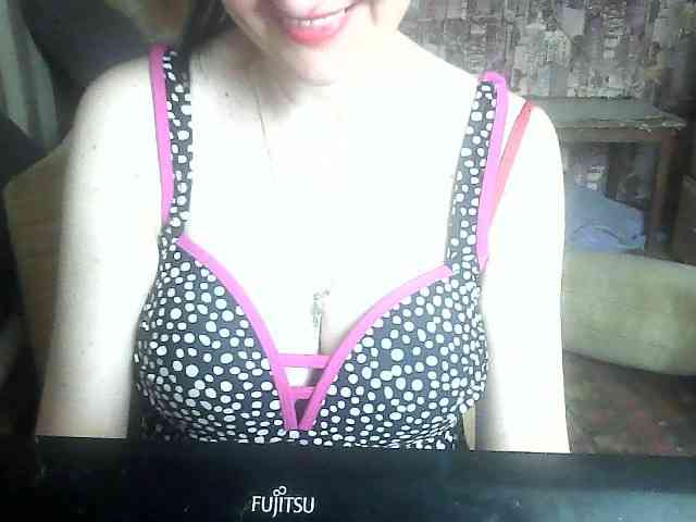 LynnYana webcam