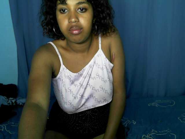 Bigasssex69 live cam on BongaCams